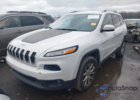 2016 Jeep Cherokee Latitude из США, поврежденный, VIN 1C4PJMCB9GW211494